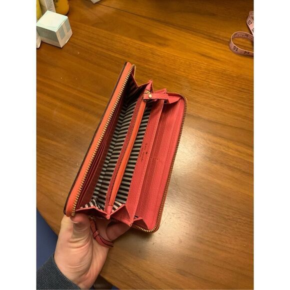 Kate Spade Jackson Street Lacey Leather Zip-Around Coral Wallet - Picture 2 of 7